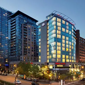 Hampton & Suites, By Hilton - Downtown *** Vancouver